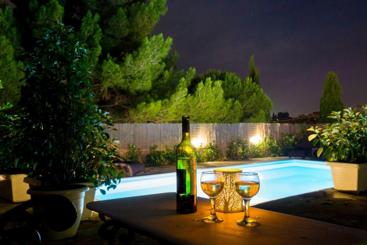 The Four Seasons House With Pool Вилла Mantouki